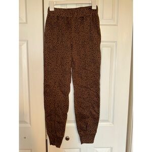 Abercrombie and fitch Leopard joggers